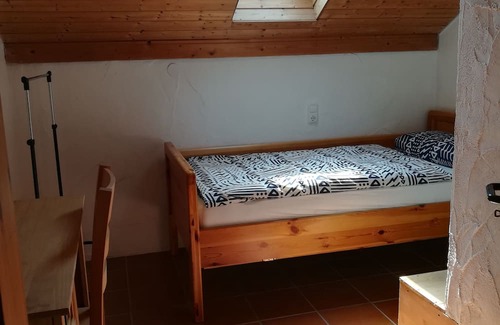 Ravensburg House | Ferienhäusle in Ravensburg Nahe Bodensee, Ruhige Lage im Grünen mit Terrasse