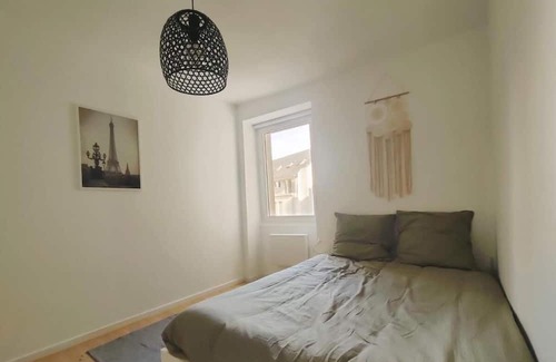 Sainte-Anne - Zone portuaire Apartment | Appartement Paisible et Confortable - Centre, Bord de Loire et Proche Tramway