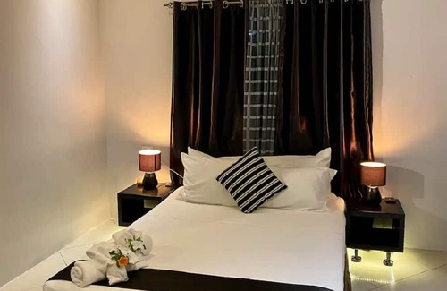 Bouvet Island House | Nikilesh Apartments-1 bedroom Ltk
