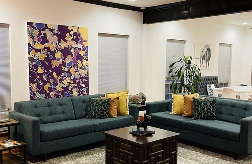 El Paso House | Huge Multifamily Haciendo Home w/ Pool and Scenic Views of El Paso