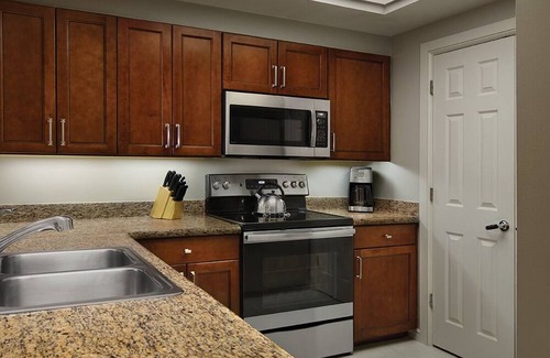East Fort Lauderdale Resort | 3 nights @ Marriott's BeachPlace Towers; Ft. Lauderdale, near everything!