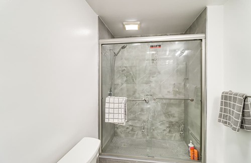 Farmington Hills House | Farmington Hills Vacation Rental, 20 Mi to Detroit