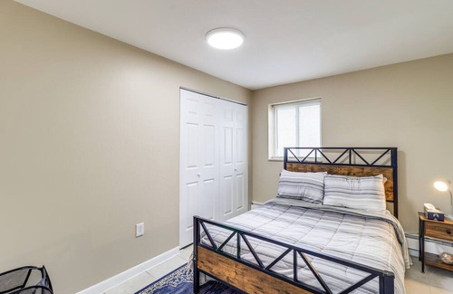 Farmington Hills House | Farmington Hills Vacation Rental, 20 Mi to Detroit