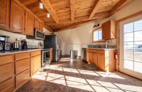 Westcliffe House | Spacious Geodesic Dome Home with Stunning Mountain Views - Walk to Westcliffe
