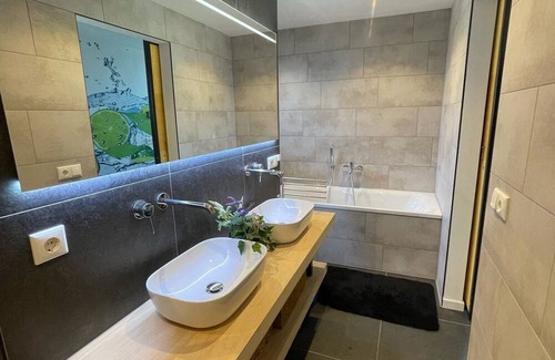 Baarle-Nassau Villa | Luxury holiday Thatched House In Baarle-Nassau