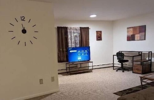 Fairfield Apartment | Brand new 1 bedroom apartment near 2 major hospitals and beach!