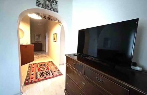 Rasimpasa House | 2 bedroom stylish house in historical building