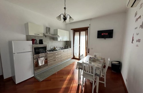 Prenestino-Labicano Apartment | Appartamento a 5 Minuti Dalla Metro C "teano". Appena Ristrutturato e Luminoso!!