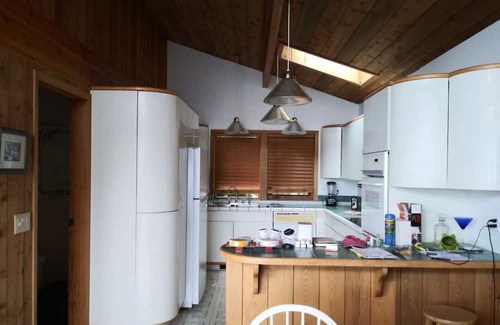 Brookings House | Beautiful Brookings Home with Ocean View and Jacuzzi