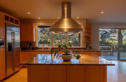 Carmel Valley Cabin | Laguna Seca Race Cabin