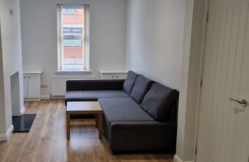 Belfast House | Luxurious Brand New Family Home