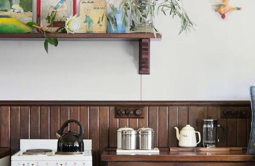 Rosa Brook Cottage | Moonrise Cottage