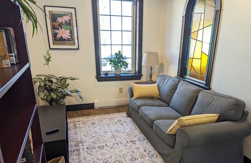 Canning Apartment | Beautiful River View Apartment in Wine Country