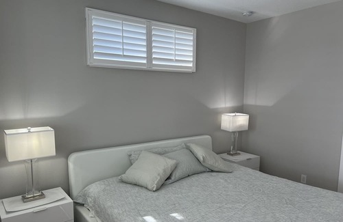 Cortez House | Brand new 3/2.5 beach house walking distance to Anna Maria Island beaches.
