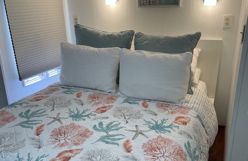 Layton House | Outdoor Resorts at Long Key. Trailer in gated community, pool, 3 bedrooms.