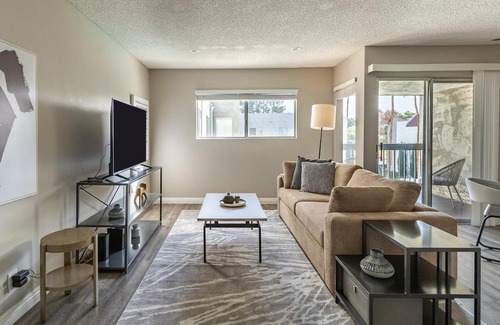 Baristo Apartment | Modern Apartment in Prime Location (ID7792X24)