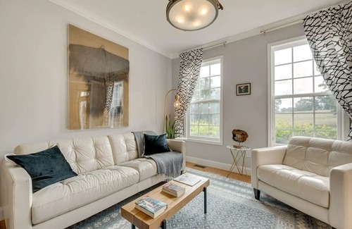 Stockbridge House | Serene Rural Setting with Creekside Deck - 30 minutes from Airport