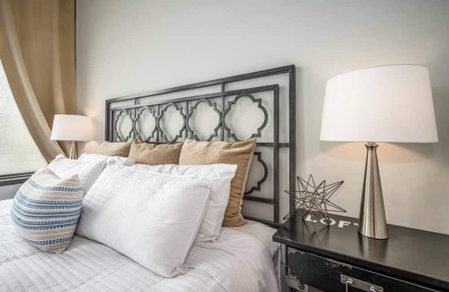 Over-the-Rhine Apartment | Luxury OTR Condo CLEAN, CABLE, WIFI, LOCATION!