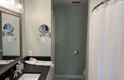 Jacksonville House | Country house on beautiful Lake Jacksonville