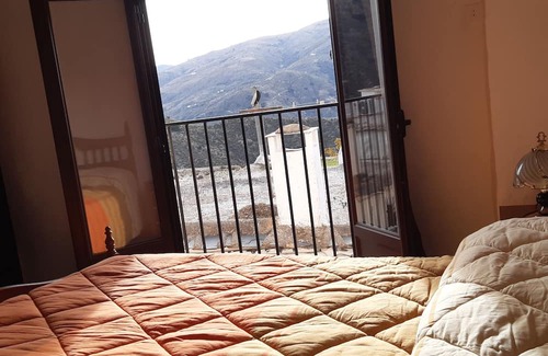 Almegijar House | Typical Alpujarreño Village in the heart of Nature