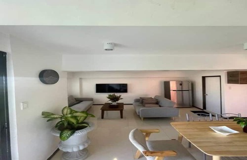 Mactan Export Processing Zone Apartment | The Suite at the Mactan Airport