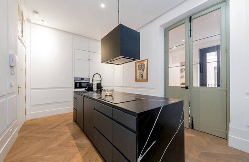 Embajadores Apartment | Stylish & centric- 2Bd 2Bth- Magdalena