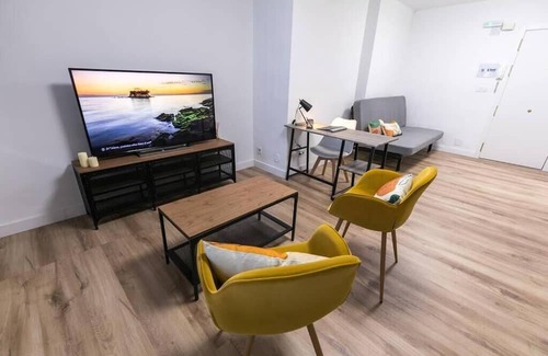 Jaen Apartment | Estudio-oficina Moderno, Centro de Jaén