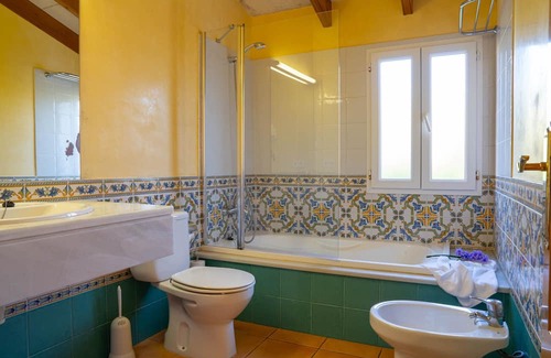 Son Carrio Villa | Villas Amarillas by EscapeHome