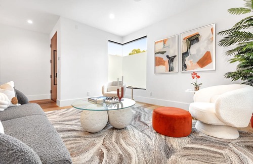 Carthay Circle House | Lindenhurst 2- Contemporary Modern Masterpiece In The Heart of West Hollywood