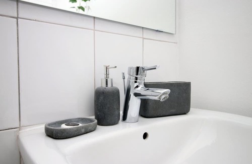 Penarth Apartment | Cogan Court FREE parking