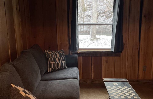 Elkins Cabin | Grain bin turned into tiny home. Bin there, Done that!