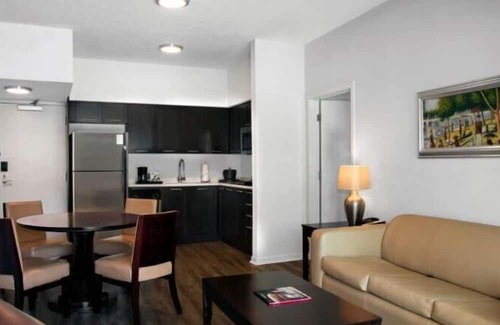 Celebration Condo | Melia Orlando at Celebration 2br suite, Sunday check-in