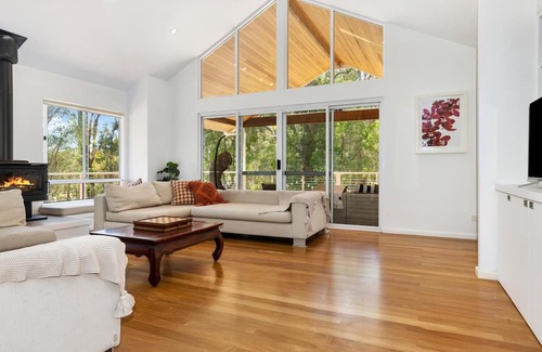 Margaret River House | Barefoot Estate - elegant country style