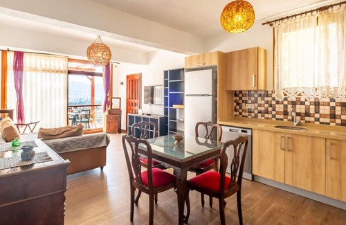 Golturkbuku Apartment | Impressive House near Paradise Bay in Bodrum