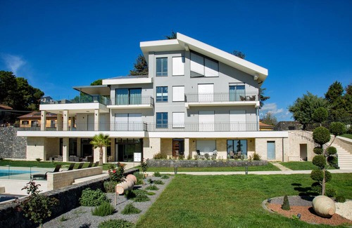 Mascalucia House | Villa Rita Pool & SPA