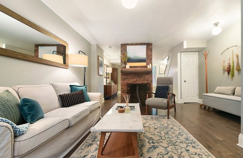 Central Northside House | Off-Street Parking, King Bed, Amazing War Streets!