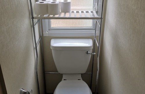 Uruti Cottage | Idillic country cottage tiny home in Uruti - pets negotiable