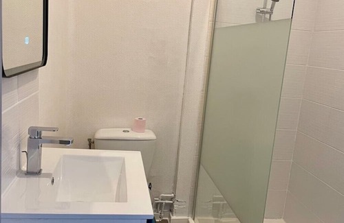 La Gare Apartment | Appart "rue des Jardins "2 Chambres, Clim,