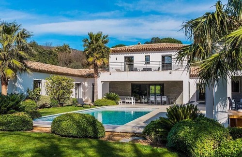 Preconil Villa | Magnifique Villa à Louer à 30 mns de Saint Tropez