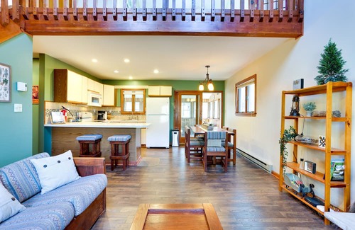 Lackawaxen Cabin | Rustic Masthope Mountain Retreat w/ Private Sauna!