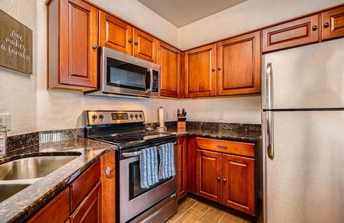 Catalina Foothills Estates Apartment | Lovely 3BR/2BATH Rio Del Sol w/ Heated Pool & Spa