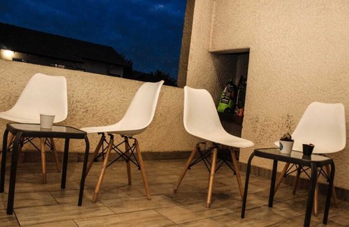 Flora Park Apartment | Semeni Asante Apartment
