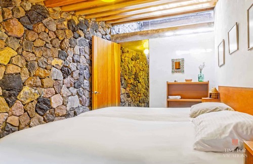 Valle de Bravo House | Magical Stone Home on 20-acre Ranch, Amazing Views, Patio w/BBQ & Dining Table