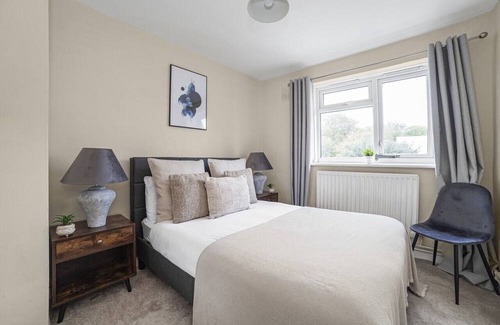 Southfields Apartment | The Wimbledon Park Space
