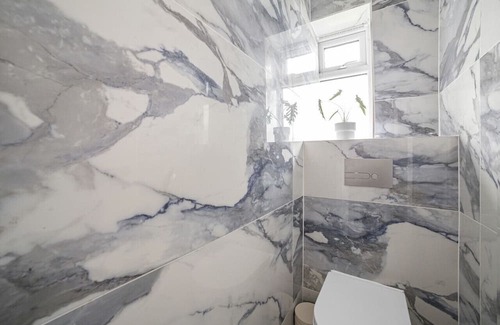 Southfields Apartment | The Wimbledon Park Space