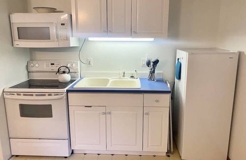 Port Townsend Apartment | Monthly Rental - Enjoy Port Townsend beaches and miles of wooded trails