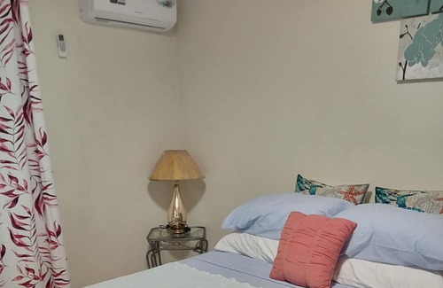 Jackson Apartment | Cozy one-bedroom apartment with wifi and a/c. 5 minutes to malls and grocery.