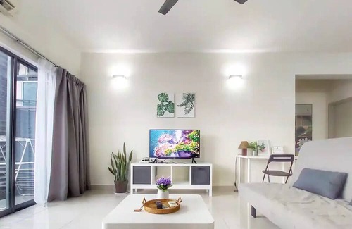 Puchong Apartment | Luxury Apt O Near Sunway w/AtariGames @SetiaWalkn