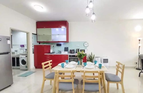 Puchong Apartment | Luxury Apt O Near Sunway w/AtariGames @SetiaWalkn