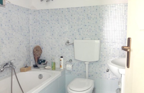 Rossano House | Homerez - House 3 km away from the beach for 4 ppl. with sea view at Rossano